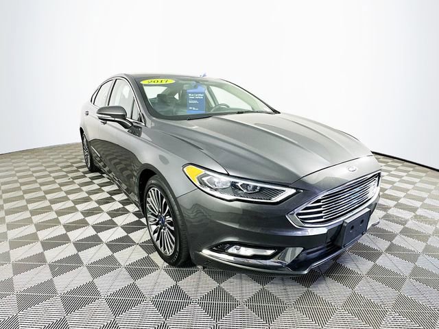 Certified 2017 Ford Fusion SE w/ Equipment Group 202A image 4