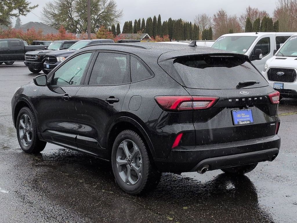 Certified 2024 Ford Escape ST-Line w/ Tech Pack #1 image 3