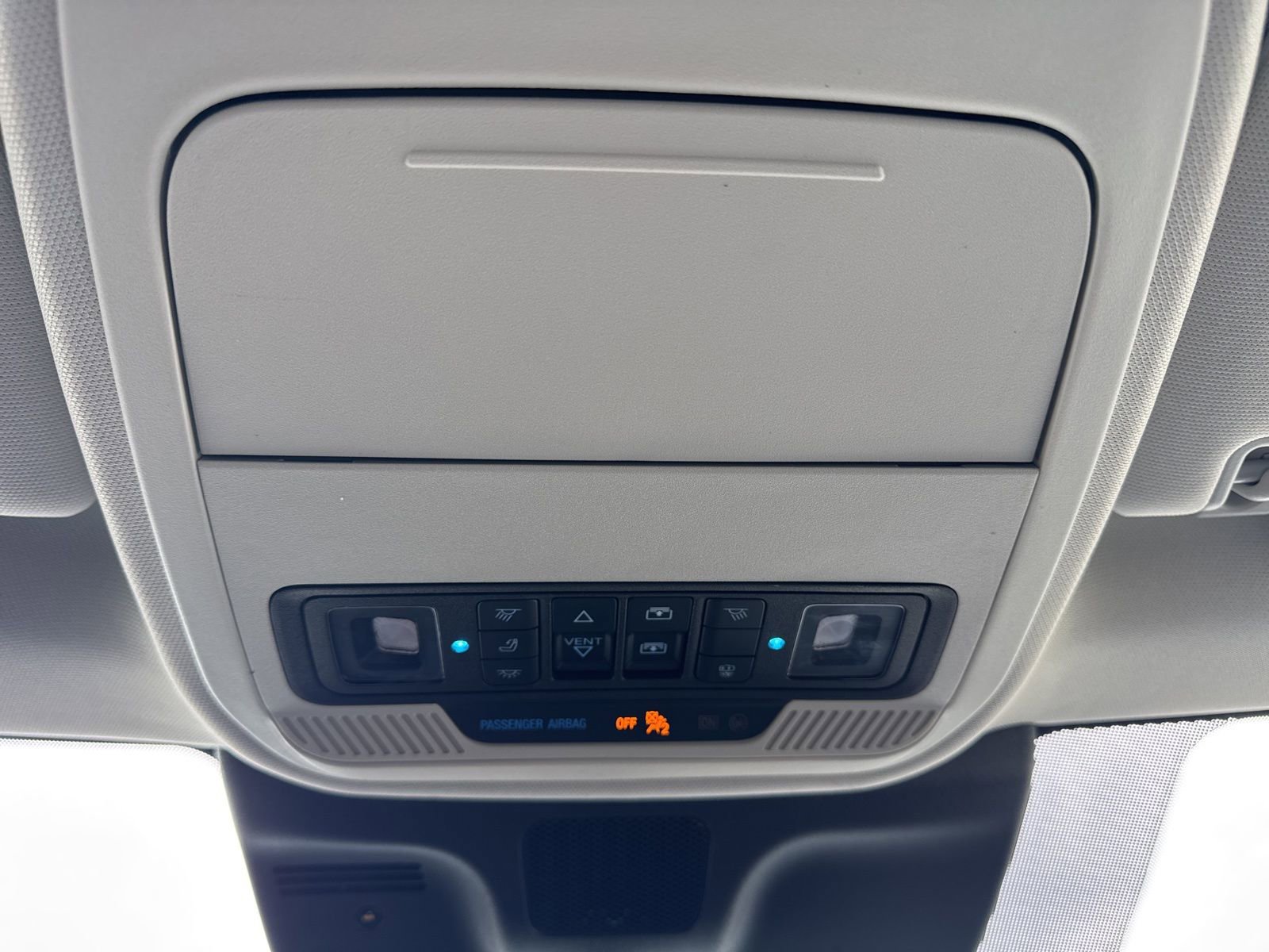 Certified 2025 Ford Expedition Active AWD/4WD image 40