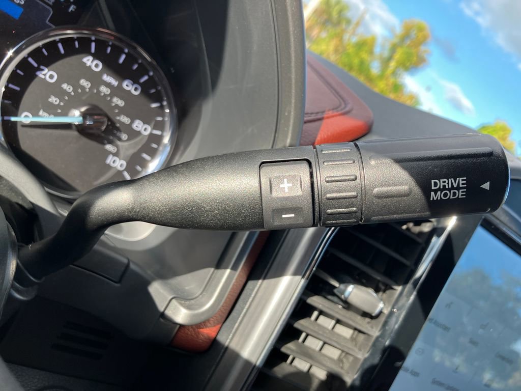 Certified 2022 Ford F450 Platinum w/ FX4 Off-Road Package image 30