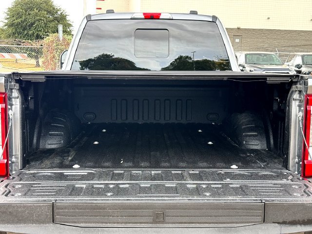 Certified 2025 Ford F250 Platinum AWD/4WD image 8