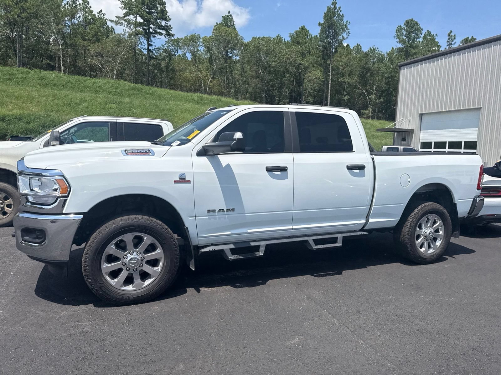 Used 2022 RAM 2500 Big Horn w/ Level A Equipment Group AWD/4WD image 4