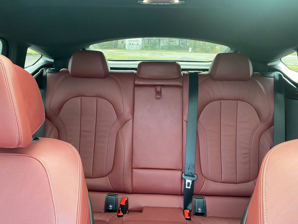 Used 2020 BMW X6 M50i AWD/4WD image 30