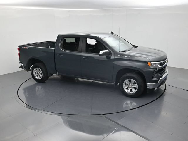 Used 2025 Chevrolet Silverado 1500 LT AWD/4WD image 45