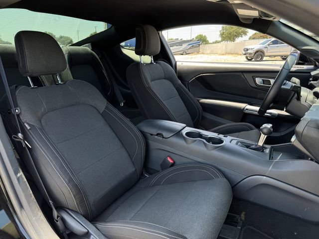 Certified 2025 Ford Mustang Coupe RWD image 30