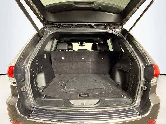 Used 2021 Jeep Grand Cherokee Limited image 27