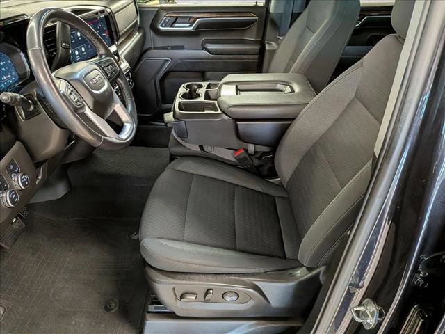 Used 2022 GMC Sierra 1500 Elevation w/ LPO, Elevation Black Package AWD/4WD image 20