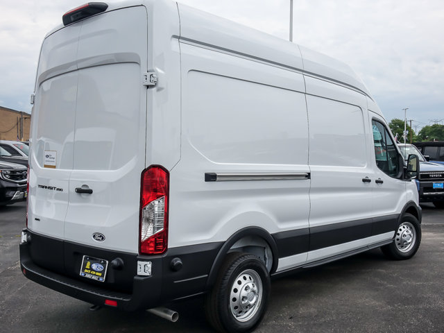 Certified 2026 Ford Transit 250 148 High Roof AWD w/ Load Area Protection Package image 8