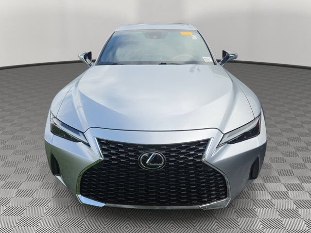 Used 2024 Lexus IS 300 w/ Comfort Package RWD video 2