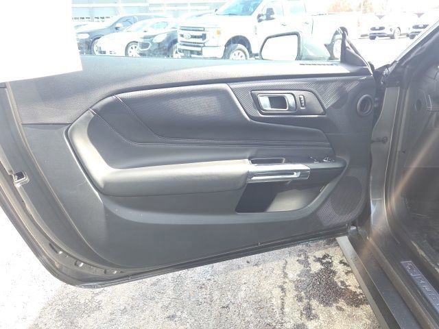 Certified 2025 Ford Mustang Premium image 19