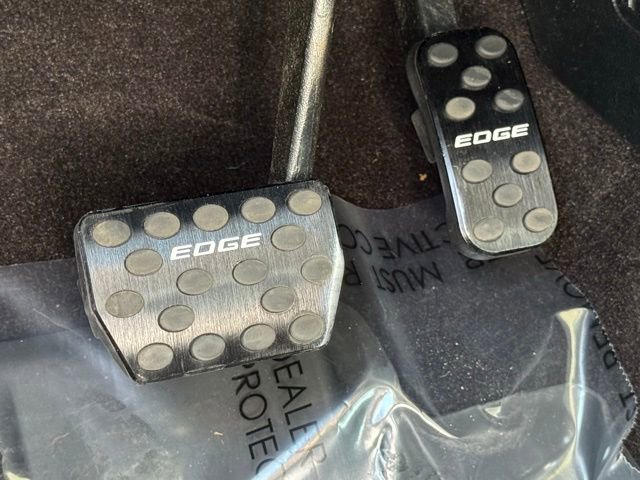 Certified 2019 Ford Edge SEL w/ Equipment Group 201A AWD/4WD image 53