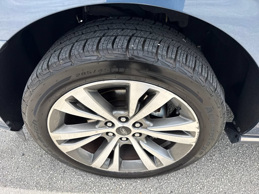 Certified 2020 Ford Expedition Limited w/ Equipment Group 302A AWD/4WD image 13