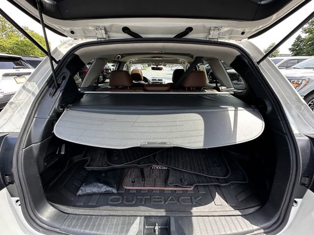 Used 2019 Subaru Outback 3.6R Touring AWD/4WD image 42