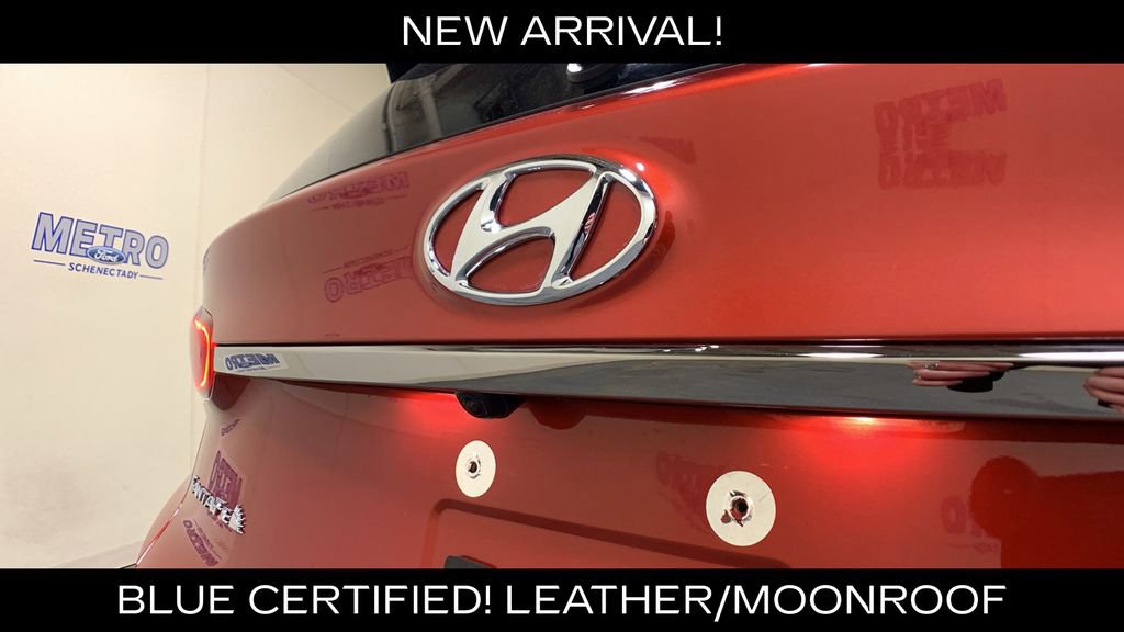 Used 2020 Hyundai Santa Fe Limited AWD/4WD image 18