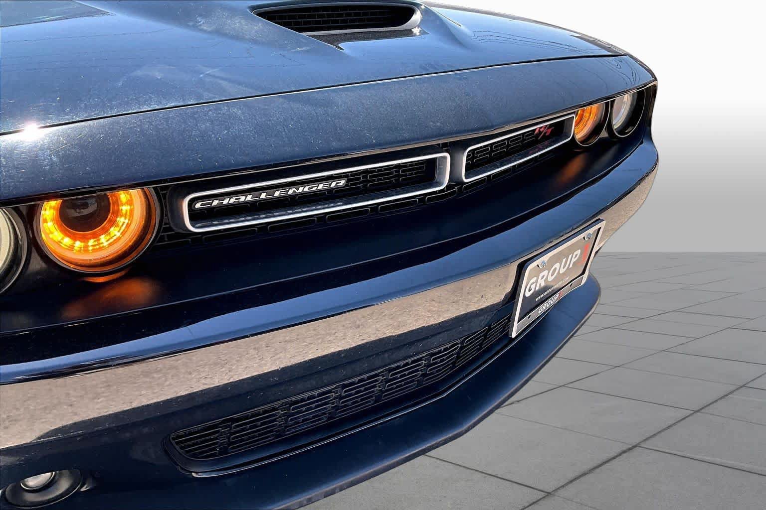 Used 2019 Dodge Challenger R/T RWD image 29