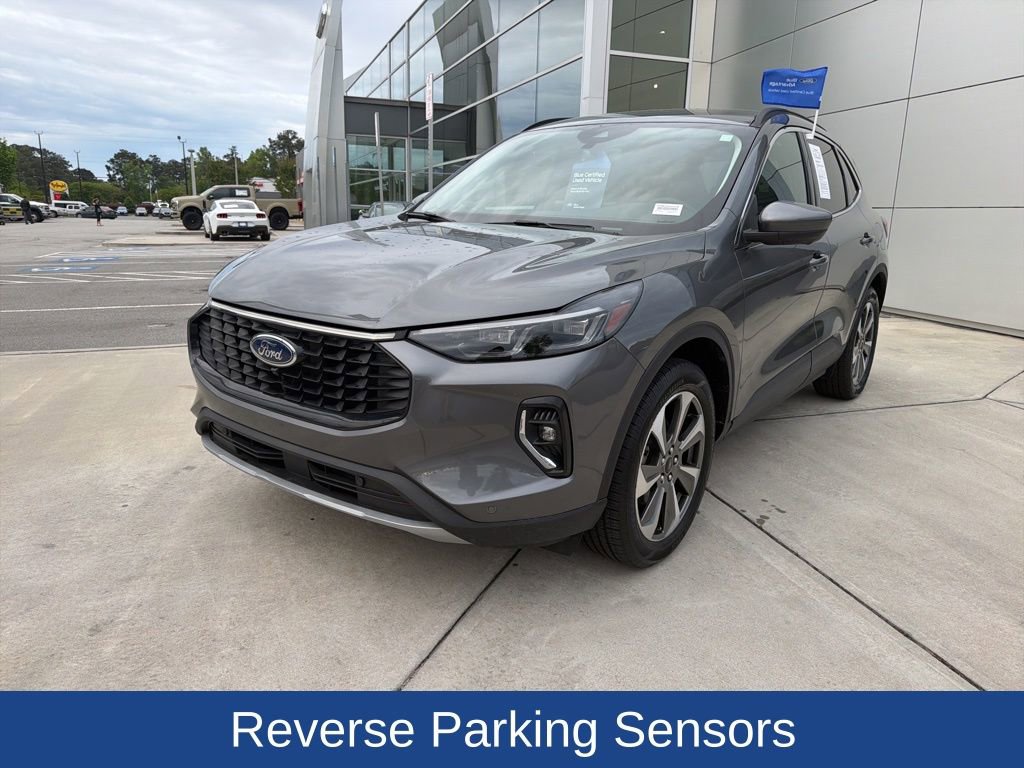 Certified 2023 Ford Escape Platinum AWD/4WD image 5