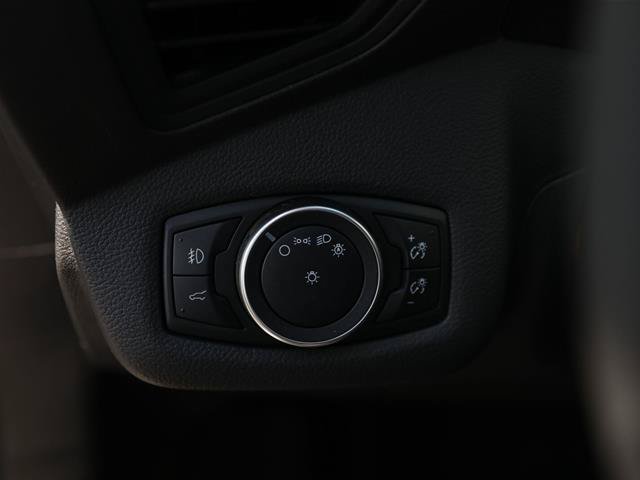 Certified 2018 Ford Escape SE w/ Ford Safe & Smart Package FWD image 39