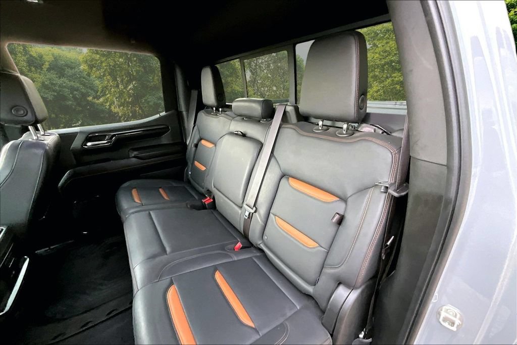 Used 2024 GMC Sierra 1500 AT4 w/ Technology Package AWD/4WD image 26