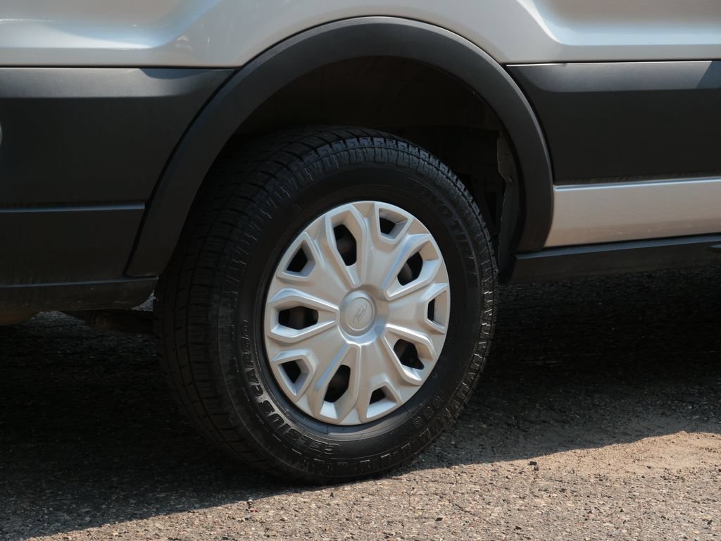 Certified 2019 Ford Transit 350 XLT RWD image 7