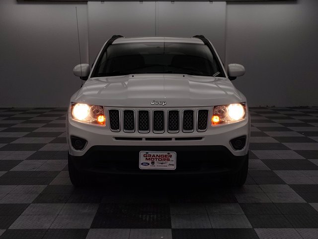 Used 2017 Jeep Compass High Altitude AWD/4WD image 3