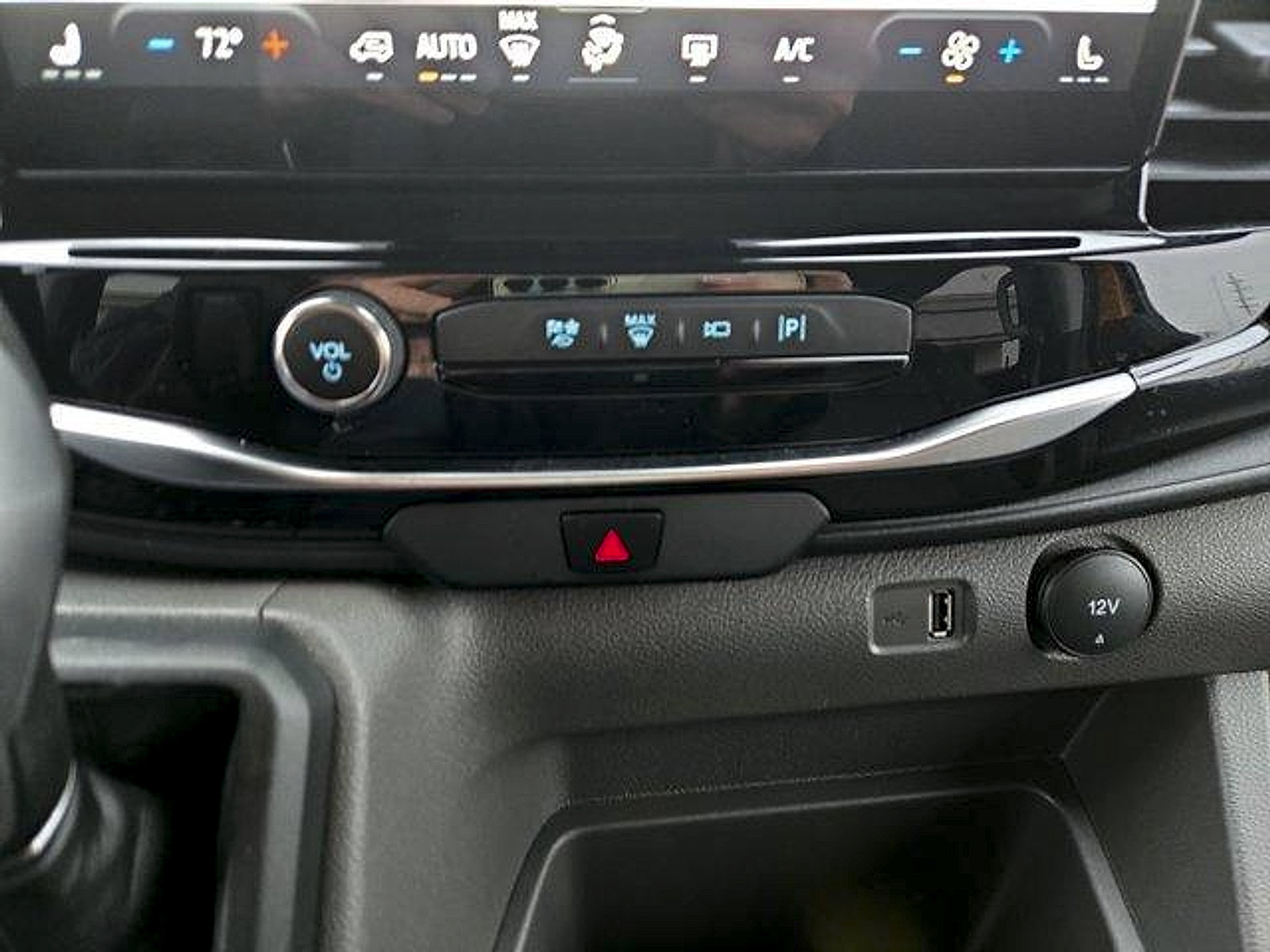 Certified 2026 Ford Transit 350 XLT RWD image 20