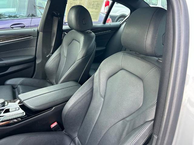 Used 2019 BMW 530i w/ Convenience Package RWD image 22
