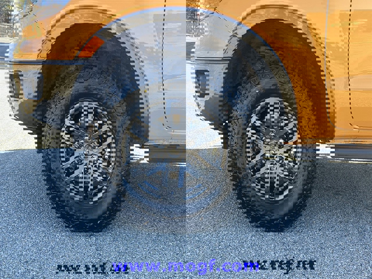 Certified 2022 Ford Ranger Lariat w/ Tremor Off-Road Package image 32