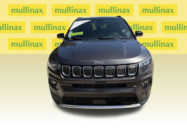 Used 2022 Jeep Compass Limited AWD/4WD image 14