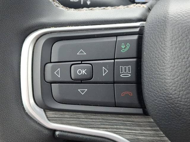 Used 2024 Jeep Wagoneer Series III AWD/4WD image 23