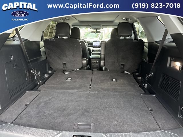 Certified 2023 Ford Explorer XLT w/ Equipment Group 202A AWD/4WD image 16