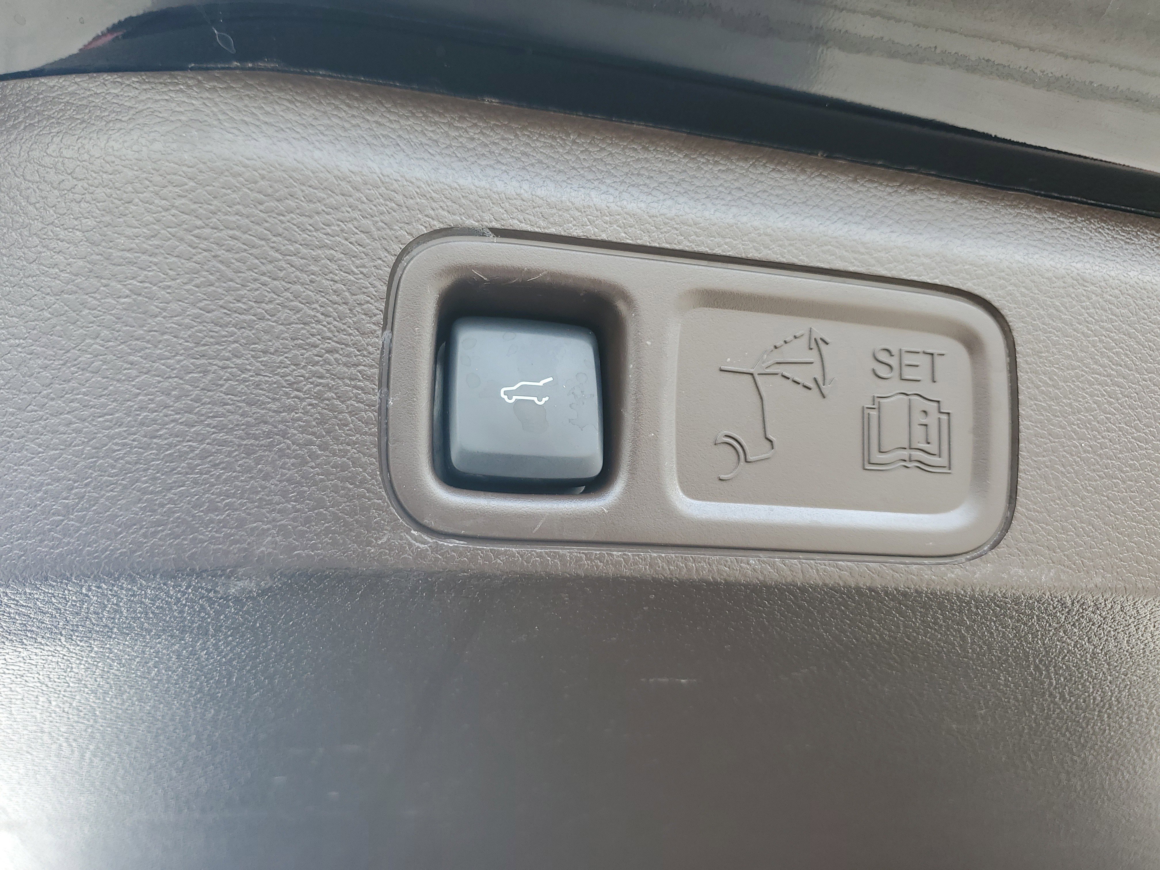 Certified 2024 Ford Expedition King Ranch image 18