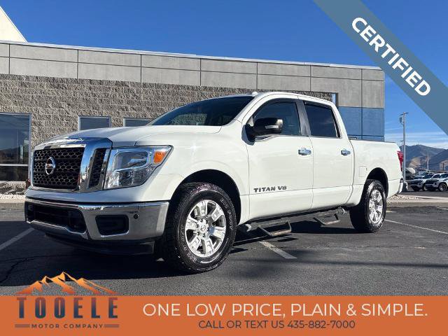 Used 2018 Nissan Titan SV w/ SV Convenience Package AWD/4WD image 1