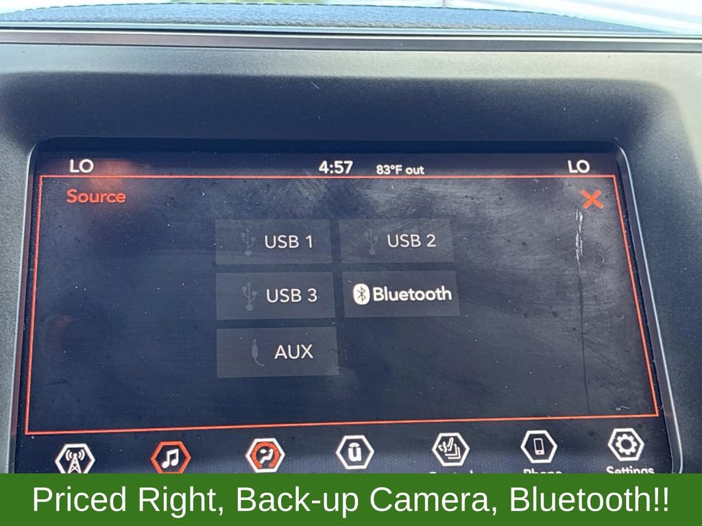 Used 2019 Jeep Cherokee Latitude Plus w/ Comfort/Convenience Group AWD/4WD image 34