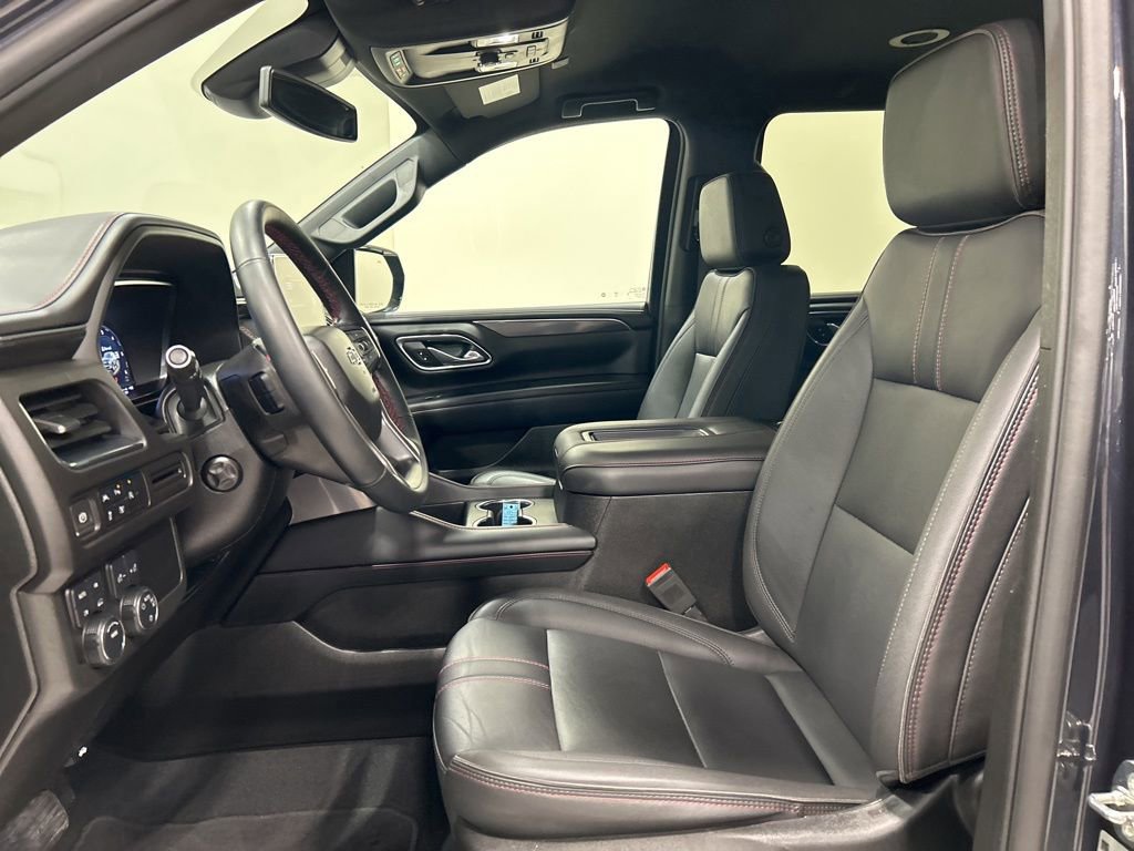 Used 2023 Chevrolet Suburban RST w/ Luxury Package image 10