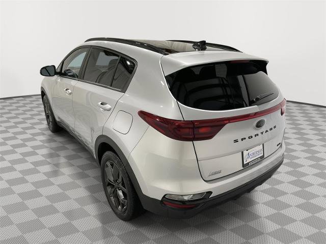 Used 2022 Kia Sportage Nightfall Edition image 8