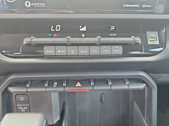 Used 2023 Toyota Tundra SR5 w/ SR5 Convenience Package AWD/4WD image 27