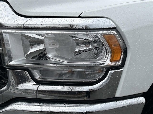 Used 2024 RAM 3500 Tradesman w/ Chrome Appearance Group image 9