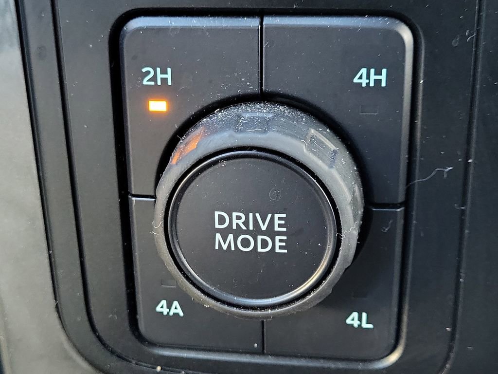 Certified 2023 Ford F150 Lariat w/ Equipment Group 502A High image 30