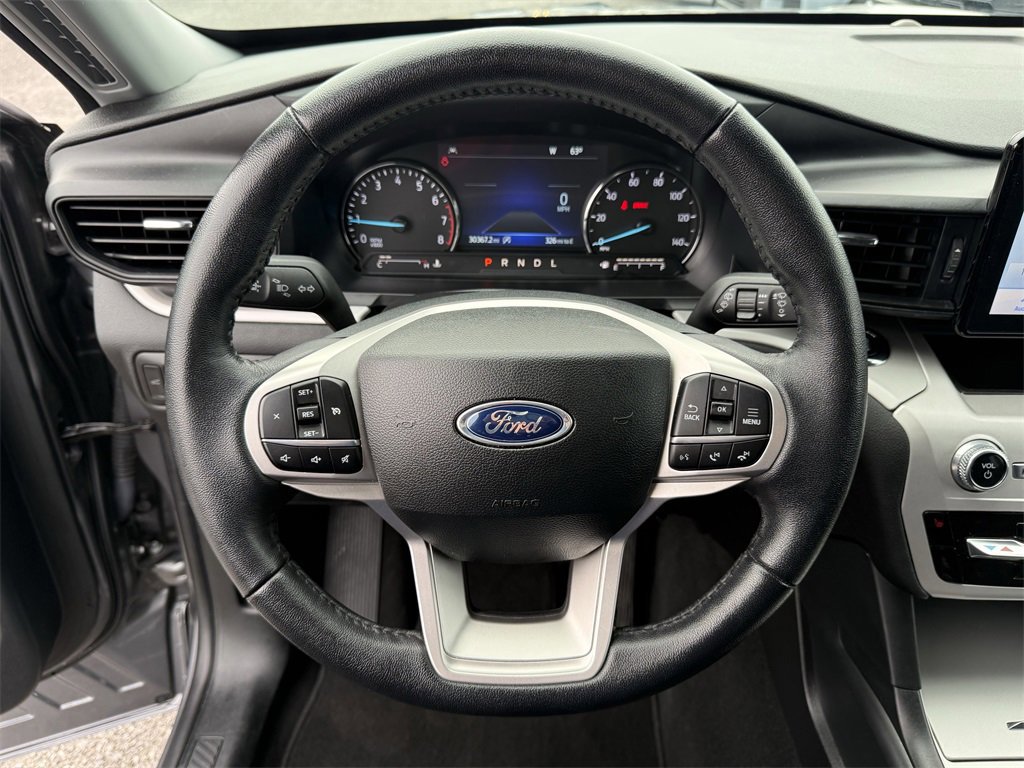 Certified 2024 Ford Explorer XLT image 25