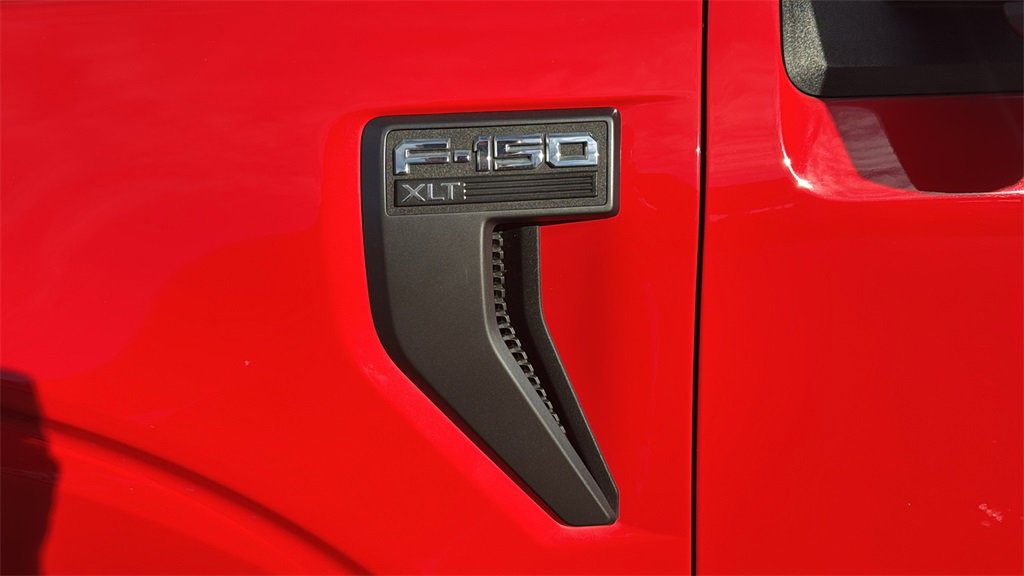 Certified 2021 Ford F150 XLT w/ Equipment Group 302A High image 7