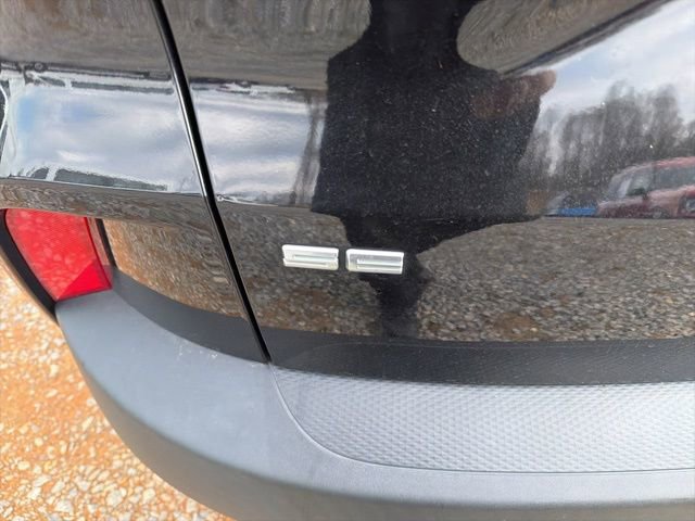 Certified 2020 Ford Escape SE image 8