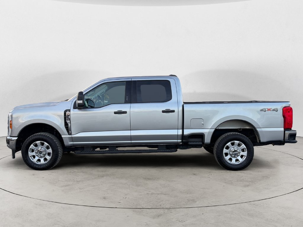 Certified 2024 Ford F250 4x4 Crew Cab Super Duty image 8
