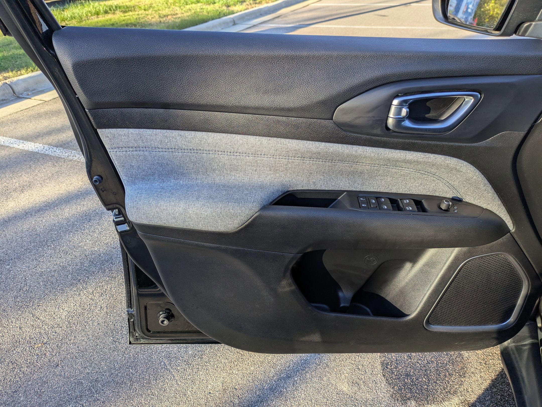 Used 2022 Jeep Compass Latitude image 15