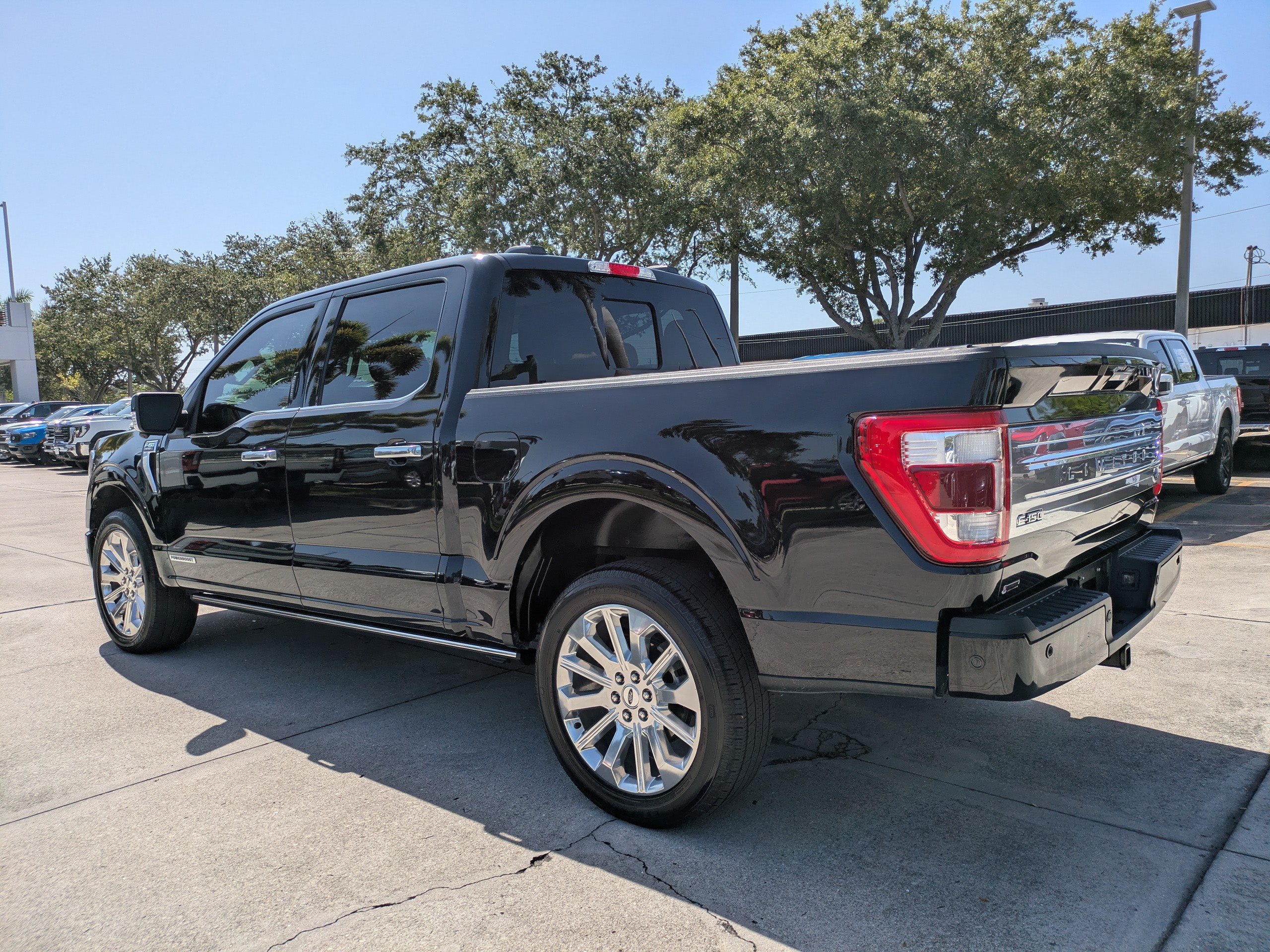 Certified 2023 Ford F150 Limited AWD/4WD image 6