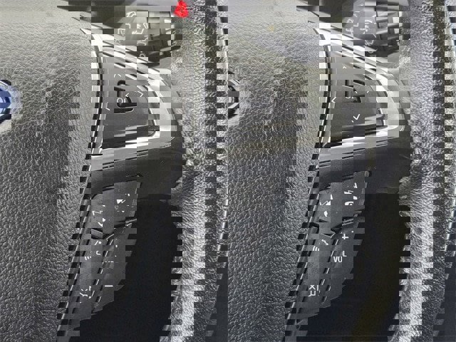 Certified 2023 Ford Edge SEL image 18