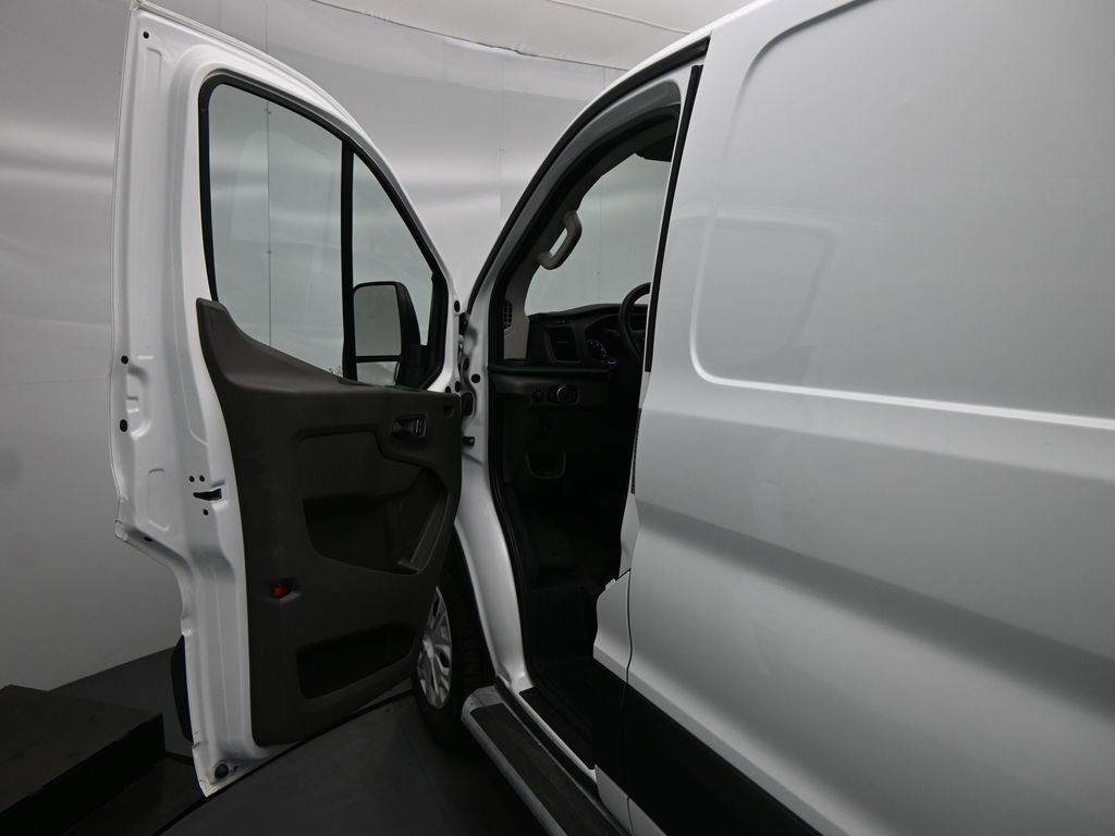 Certified 2023 Ford Transit 250 Low Roof w/ Exterior Upgrade Package image 8