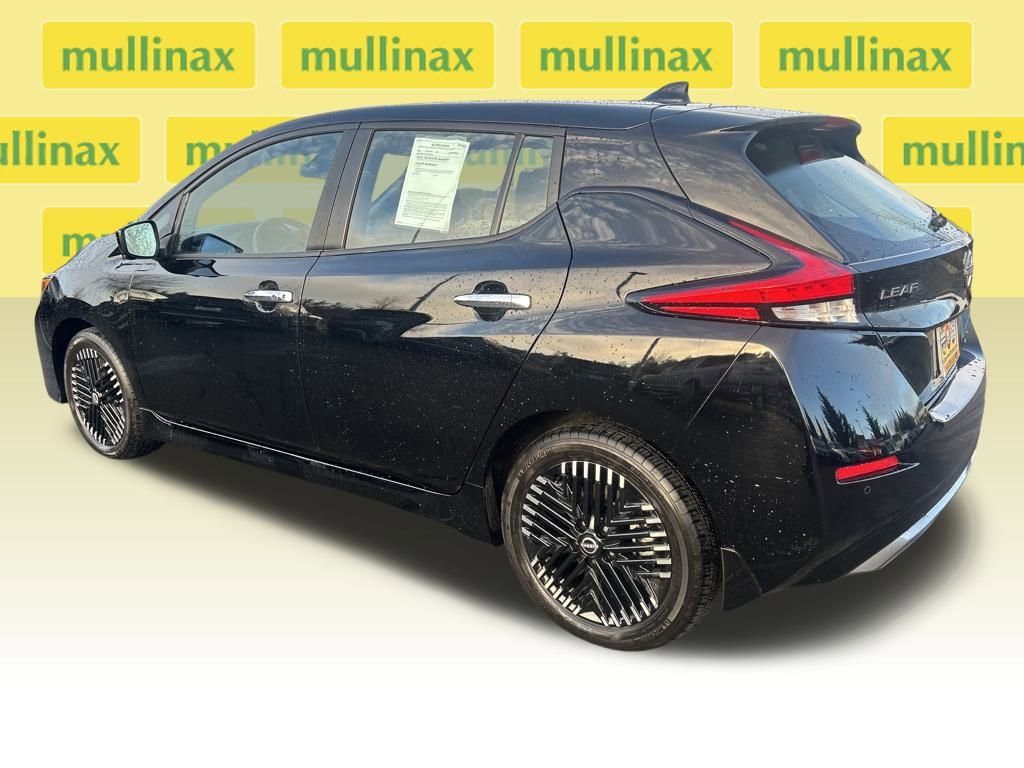 Used 2024 Nissan Leaf SV Plus image 11