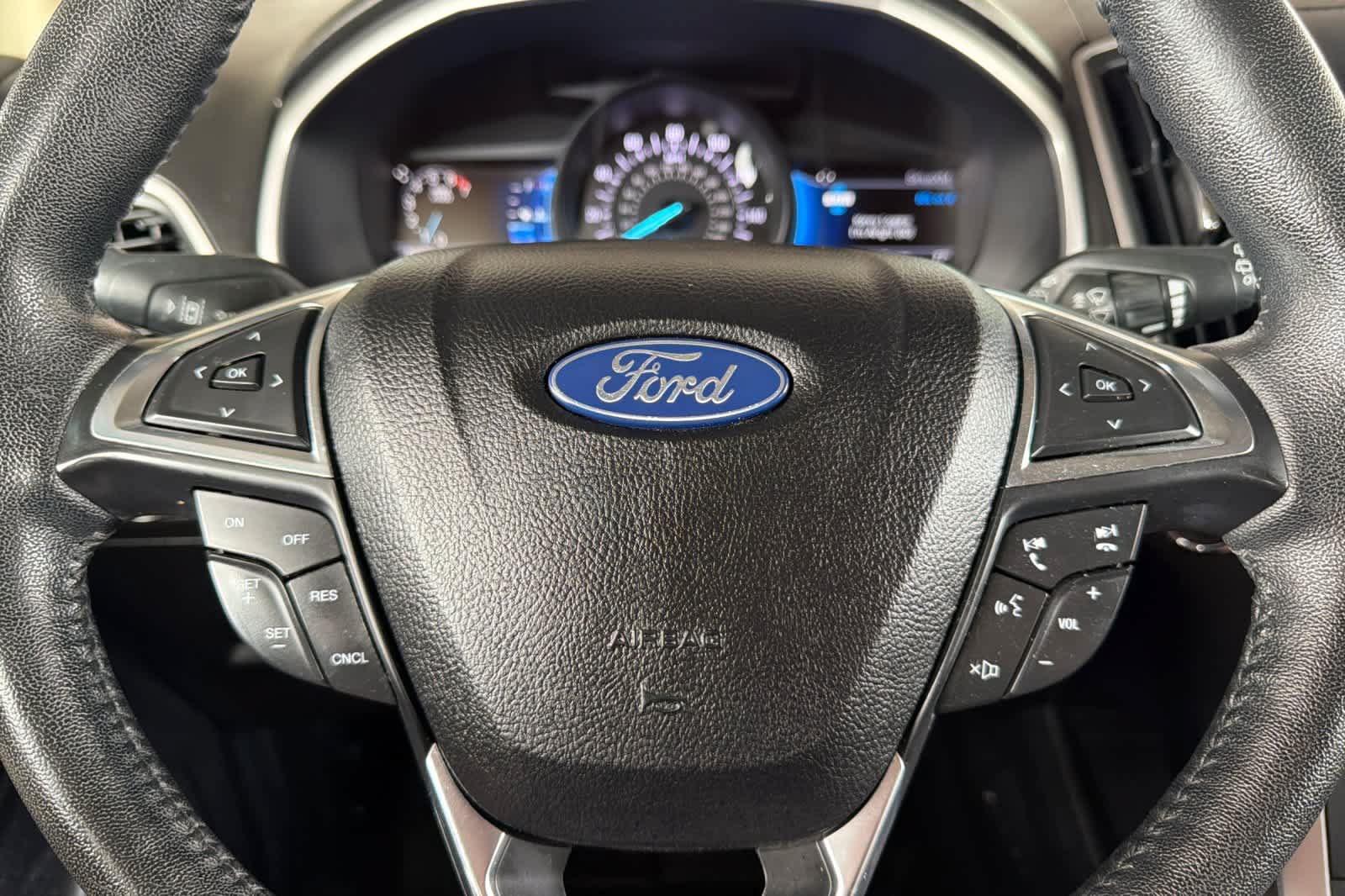 Certified 2021 Ford Edge SEL AWD/4WD image 23