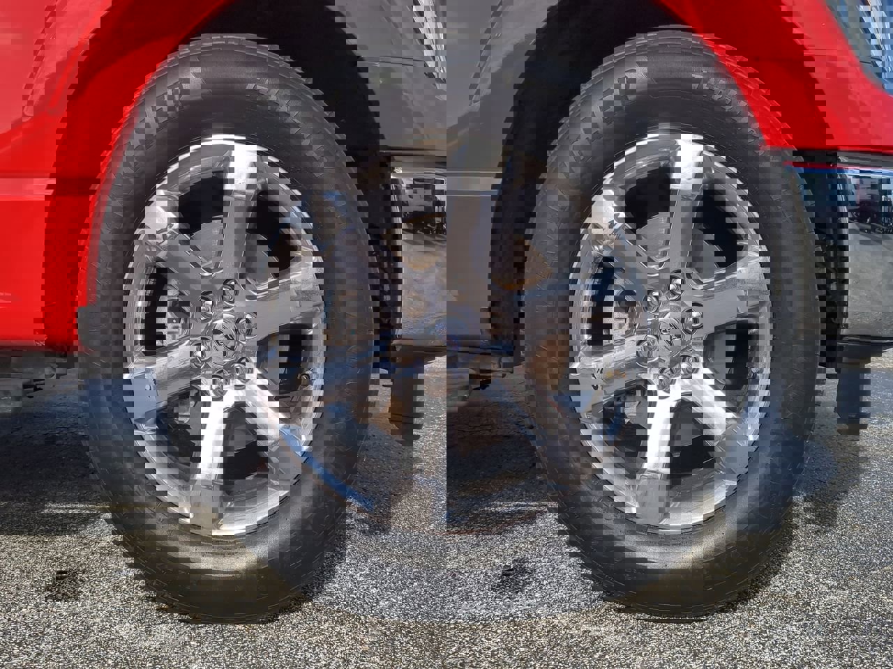 Certified 2022 Ford F150 XLT w/ Equipment Group 302A High image 11