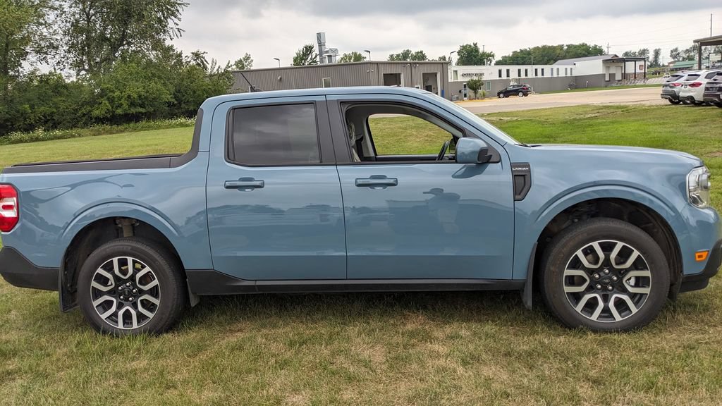 Certified 2023 Ford Maverick Lariat w/ Lariat Luxury Package FWD image 2